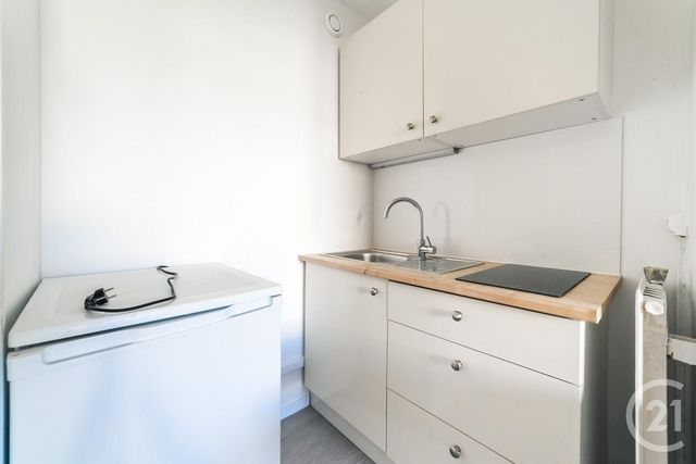 Appartement F1 à vendre - 1 pièce - 18.3 m2 - LYON - 69003 - RHONE-ALPES - Century 21 Dauphiné-Lacassagne