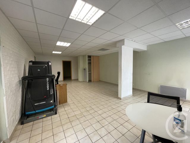 Local à vendre - 1 pièce - 63.85 m2 - VILLEURBANNE - 69 - RHONE-ALPES - Century 21 Dauphiné-Lacassagne
