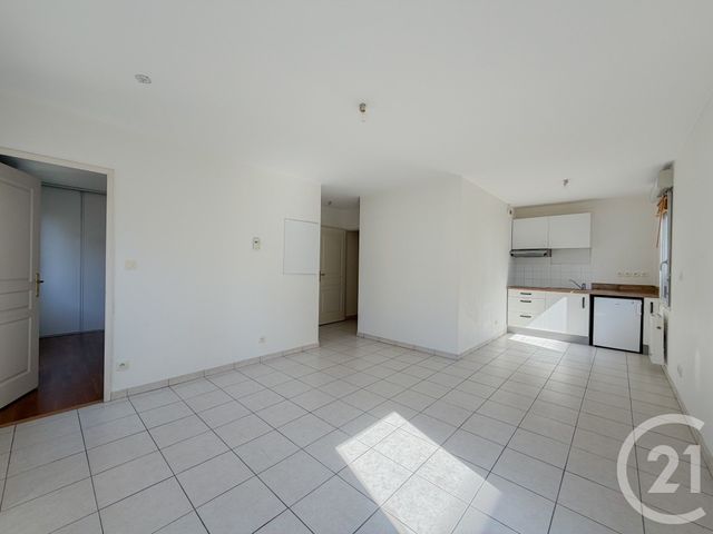 Appartement T2 à vendre - 2 pièces - 42.79 m2 - LYON - 69003 - RHONE-ALPES - Century 21 Dauphiné-Lacassagne