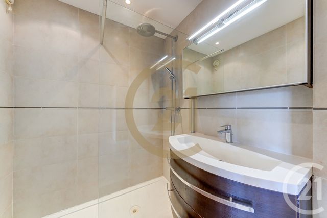 Appartement T3 à vendre - 4 pièces - 80.05 m2 - LYON - 69003 - RHONE-ALPES - Century 21 Dauphiné-Lacassagne