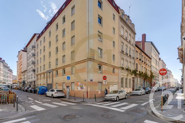 Appartement F1 à vendre - 1 pièce - 19.98 m2 - LYON - 69007 - RHONE-ALPES - Century 21 Dauphiné-Lacassagne