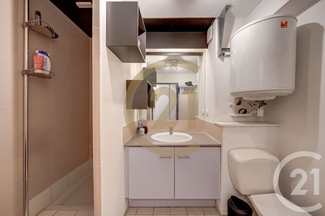 Appartement F1 à vendre - 1 pièce - 19.98 m2 - LYON - 69007 - RHONE-ALPES - Century 21 Dauphiné-Lacassagne