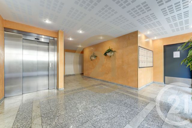 Appartement T3 à vendre - 3 pièces - 89.65 m2 - LYON - 69003 - RHONE-ALPES - Century 21 Dauphiné-Lacassagne