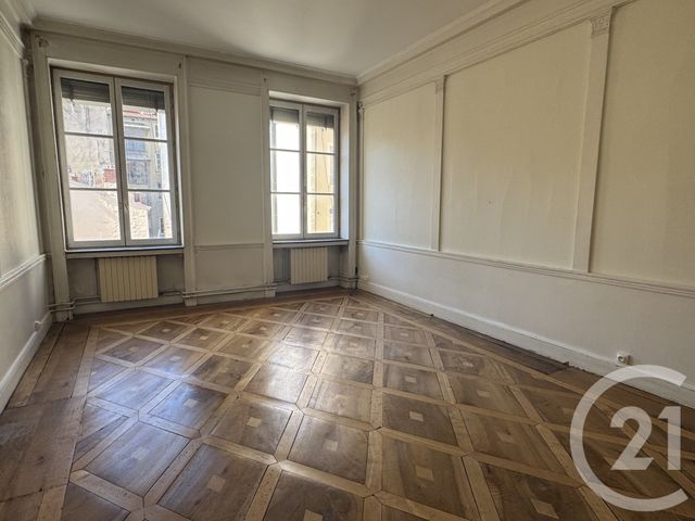 Afficher la photo en grand Appartement F6 à vendre - 6 pièces - 185.95 m2 - LYON - 69002 - RHONE-ALPES - Century 21 Dauphiné-Lacassagne