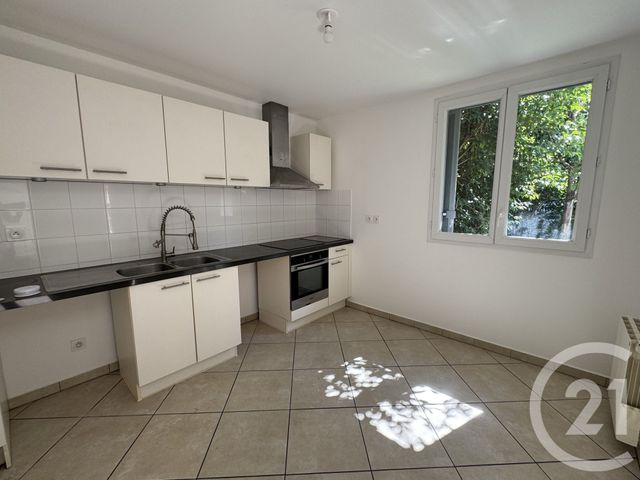 maison à vendre - 4 pièces - 84.54 m2 - BRON - 69 - RHONE-ALPES - Century 21 Dauphiné-Lacassagne