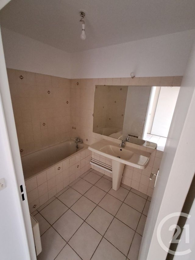 Appartement T3 à vendre - 3 pièces - 83.98 m2 - LYON - 69003 - RHONE-ALPES - Century 21 Dauphiné-Lacassagne
