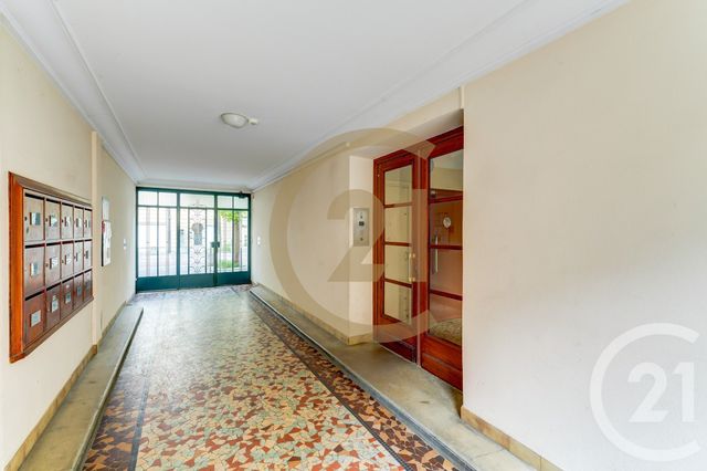 Appartement T3 à vendre - 3 pièces - 62.43 m2 - LYON - 69003 - RHONE-ALPES - Century 21 Dauphiné-Lacassagne