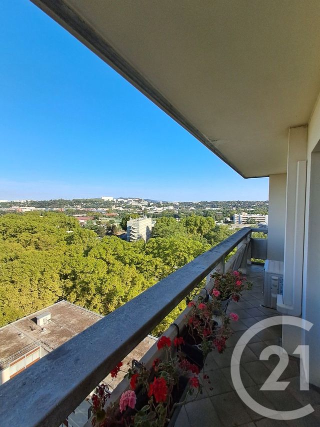 Afficher la photo en grand Appartement T6 à vendre - 5 pièces - 128.28 m2 - VILLEURBANNE - 69 - RHONE-ALPES - Century 21 Dauphiné-Lacassagne