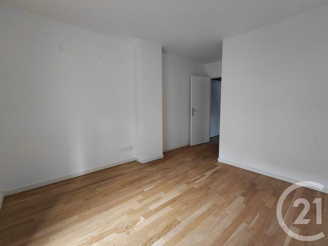 Appartement T3 à vendre - 3 pièces - 60.6 m2 - LYON - 69003 - RHONE-ALPES - Century 21 Dauphiné-Lacassagne