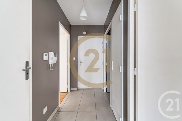 Appartement T3 à vendre - 3 pièces - 60.6 m2 - LYON - 69003 - RHONE-ALPES - Century 21 Dauphiné-Lacassagne