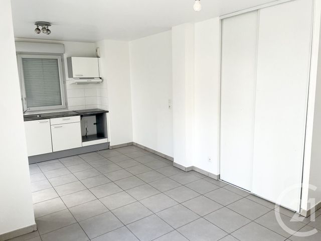 Appartement T3 à vendre - 3 pièces - 60.6 m2 - LYON - 69003 - RHONE-ALPES - Century 21 Dauphiné-Lacassagne