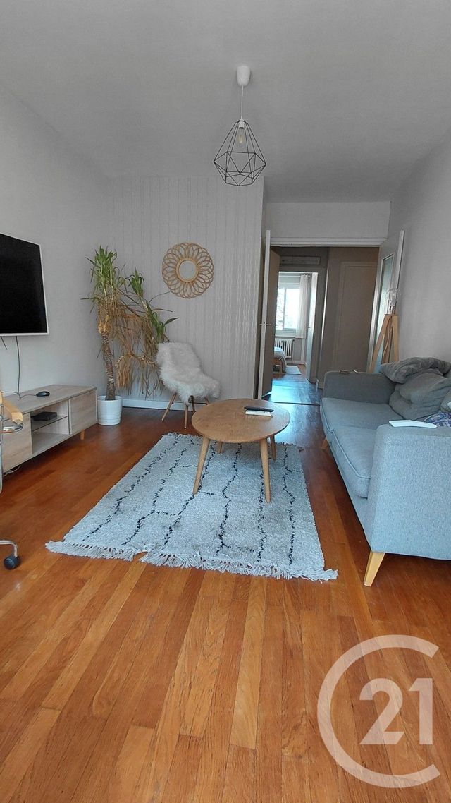 Appartement T3 à louer - 3 pièces - 54.87 m2 - LYON - 69003 - RHONE-ALPES - Century 21 Dauphiné-Lacassagne