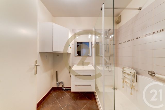 Appartement F4 à vendre - 4 pièces - 85.75 m2 - LYON - 69003 - RHONE-ALPES - Century 21 Dauphiné-Lacassagne