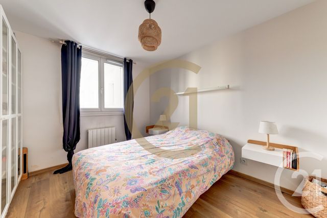 Appartement F3 à vendre - 3 pièces - 62.04 m2 - LYON - 69008 - RHONE-ALPES - Century 21 Dauphiné-Lacassagne