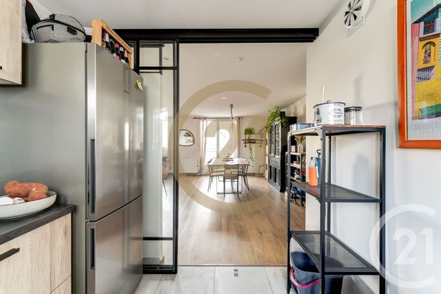 Appartement F3 à vendre - 3 pièces - 62.04 m2 - LYON - 69008 - RHONE-ALPES - Century 21 Dauphiné-Lacassagne