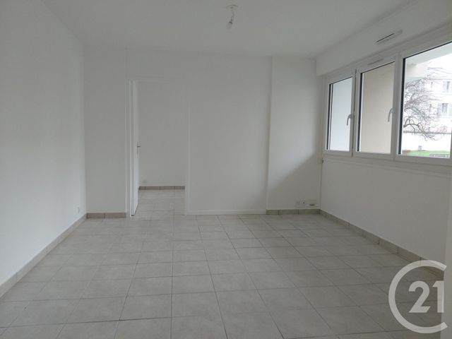 Appartement T2 à louer - 2 pièces - 54.53 m2 - LYON - 69008 - RHONE-ALPES - Century 21 Dauphiné-Lacassagne