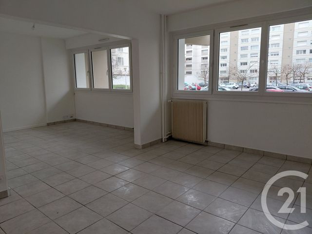 Appartement T2 à louer - 2 pièces - 54.53 m2 - LYON - 69008 - RHONE-ALPES - Century 21 Dauphiné-Lacassagne