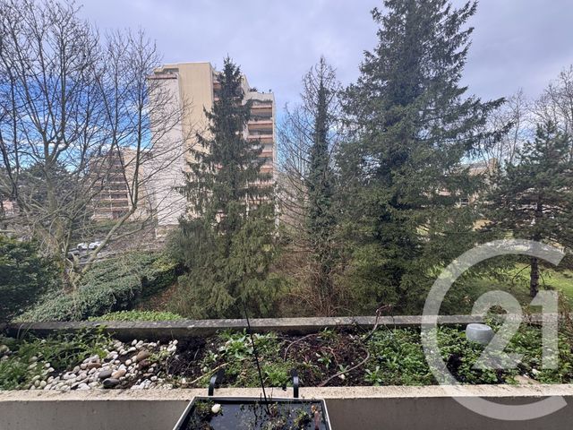 Appartement T3 à louer VAULX EN VELIN