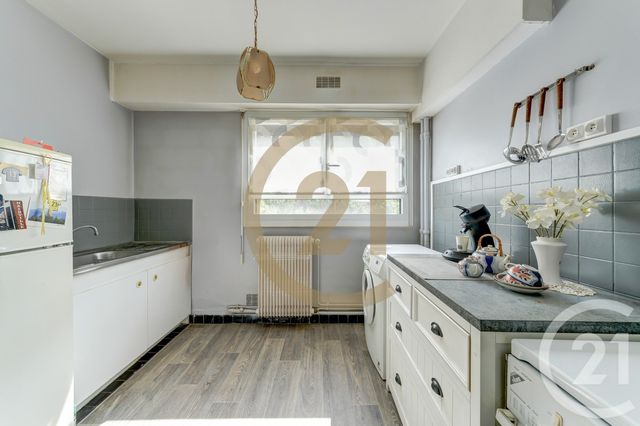 Appartement T3 à vendre - 3 pièces - 60.0 m2 - LYON - 69003 - RHONE-ALPES - Century 21 Dauphiné-Lacassagne