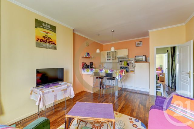 Appartement T2 à vendre - 2 pièces - 42.74 m2 - LYON - 69003 - RHONE-ALPES - Century 21 Dauphiné-Lacassagne
