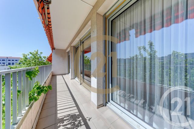 Appartement T4 à vendre - 4 pièces - 97.01 m2 - LYON - 69003 - RHONE-ALPES - Century 21 Dauphiné-Lacassagne