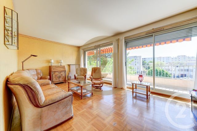 Appartement T4 à vendre - 4 pièces - 97.01 m2 - LYON - 69003 - RHONE-ALPES - Century 21 Dauphiné-Lacassagne