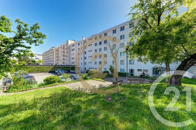 Appartement T4 à vendre - 4 pièces - 97.01 m2 - LYON - 69003 - RHONE-ALPES - Century 21 Dauphiné-Lacassagne