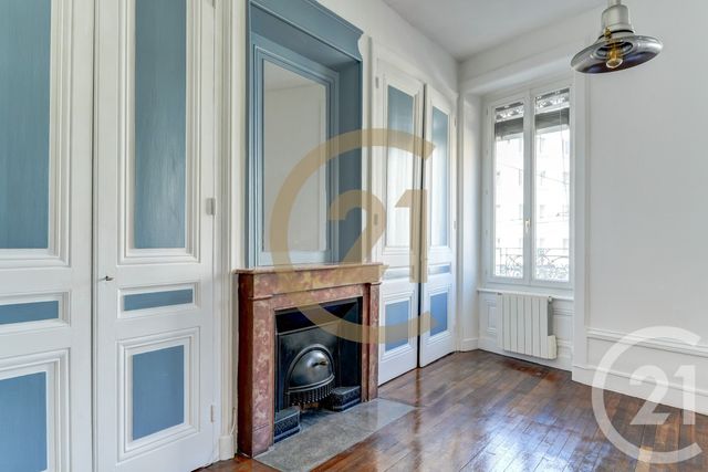 Appartement F2 à vendre - 2 pièces - 57.9 m2 - LYON - 69003 - RHONE-ALPES - Century 21 Dauphiné-Lacassagne