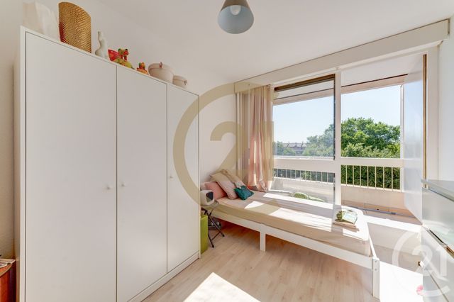 Appartement F3 à vendre - 3 pièces - 61.2 m2 - VILLEURBANNE - 69 - RHONE-ALPES - Century 21 Dauphiné-Lacassagne