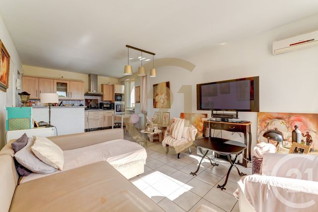Appartement F3 à vendre - 3 pièces - 61.2 m2 - VILLEURBANNE - 69 - RHONE-ALPES - Century 21 Dauphiné-Lacassagne