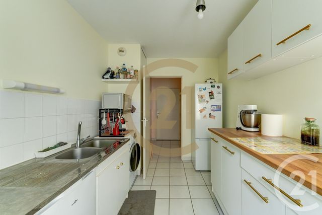 Appartement T2 à vendre - 2 pièces - 51.75 m2 - LYON - 69003 - RHONE-ALPES - Century 21 Dauphiné-Lacassagne