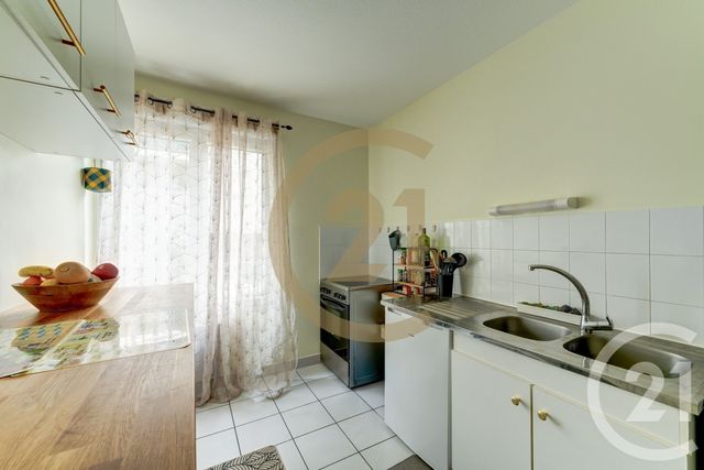 Appartement T2 à vendre - 2 pièces - 51.75 m2 - LYON - 69003 - RHONE-ALPES - Century 21 Dauphiné-Lacassagne