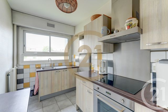 Appartement T2 à vendre - 2 pièces - 46.09 m2 - LYON - 69003 - RHONE-ALPES - Century 21 Dauphiné-Lacassagne