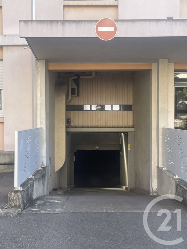parking à vendre - 13.0 m2 - VILLEURBANNE - 69 - RHONE-ALPES - Century 21 Dauphiné-Lacassagne